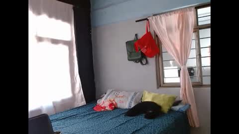 amelia  online show from January 28, 2:53 pm