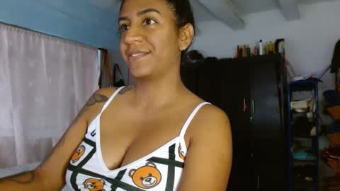 amelia  online show from December 6, 2:22 pm