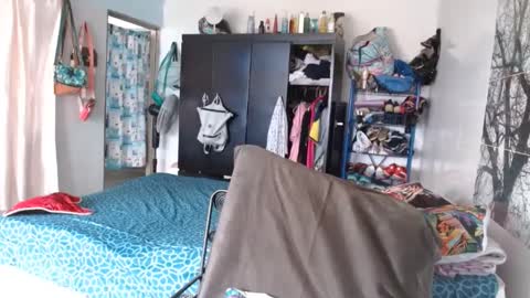 amelia  online show from March 8, 2:30 pm