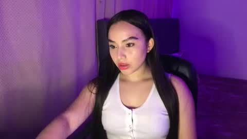 Amelia online show from July 5, 9:44 pm
