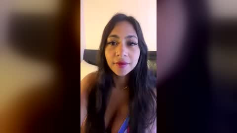 Amelia  online show from June 28, 2:13 pm