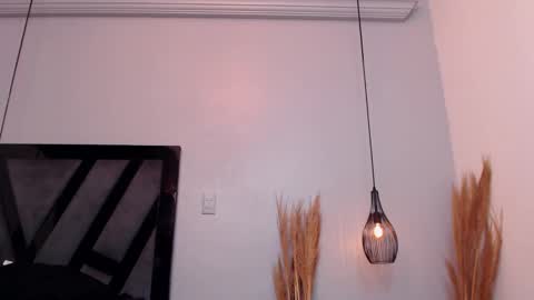 AMELIA  online show from October 25, 8:02 am