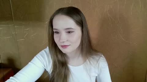 Amelia  online show from May 11, 11:50 am