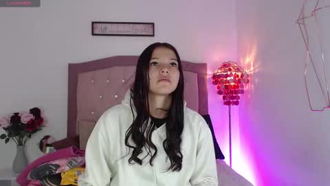 amelialoveace online show from October 6, 12:34 pm