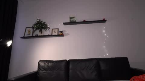 Amelia   online show from December 20, 8:21 am