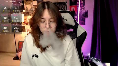 Amelia online show from October 4, 8:01 am