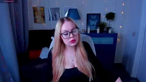 Amelia online show from March 13, 11:02 am