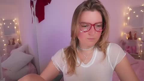 Amelia online show from February 23, 7:38 pm