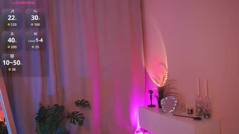  Amelia  online show from March 9, 3:00 am