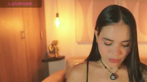    online show from April 23, 11:17 pm