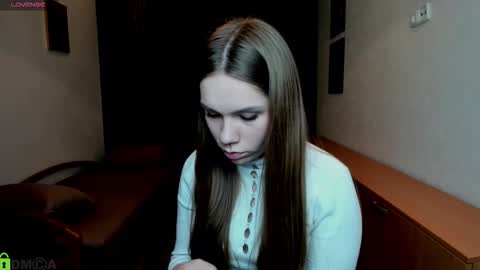 amelie_rose143 online show from October 2, 12:59 pm