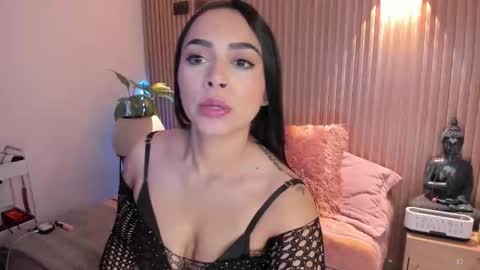 Amelie online show from March 5, 12:25 pm