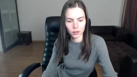 Amelie online show from September 26, 6:16 pm