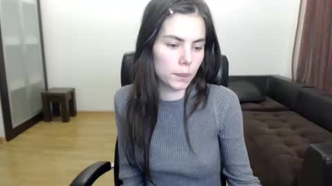 Amelie online show from October 29, 5:47 pm