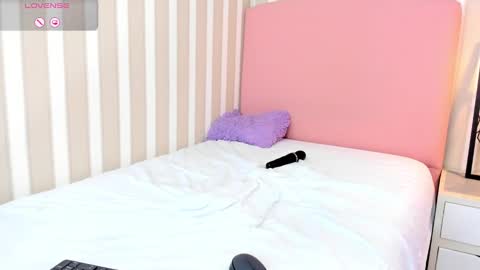 Victoria online show from February 22, 3:25 pm