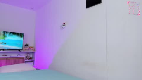          online show from March 13, 2:31 pm