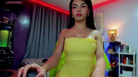 AMETHYST look at my BIO online show from October 25, 3:45 pm