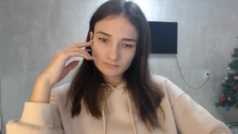 Julia  online show from January 13, 9:17 am