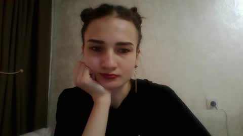 Julia  online show from March 4, 6:37 am