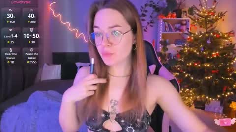 Hi-hi I am Kate welcome to my sexy room online show from January 12, 11:28 am