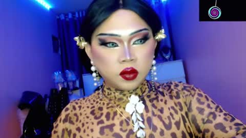 Queen Mireska online show from August 6, 4:49 pm