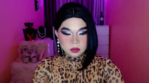 Queen Mireska online show from February 2, 10:56 am