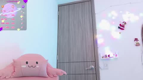 Amy online show from November 19, 4:28 pm