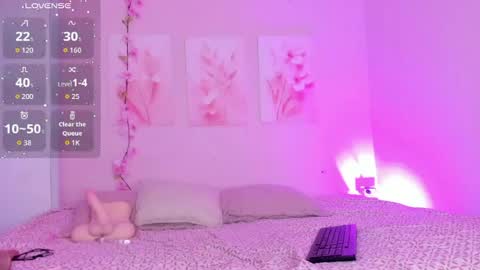 AmiiClark  online show from June 10, 6:18 pm