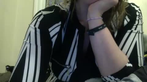 amileadivinestar0987 online show from December 20, 4:42 am