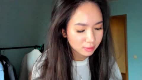 Amina online show from October 24, 11:55 am