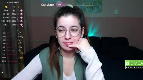 Amina online show from December 18, 6:41 am