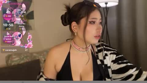 aminasaffron online show from October 17, 4:44 pm