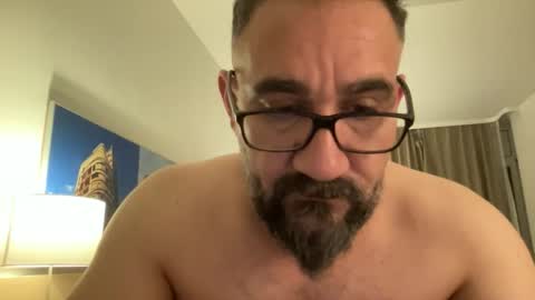 amirsds3298129 online show from April 20, 8:23 pm