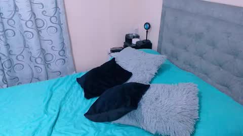 diana online show from December 6, 3:46 am