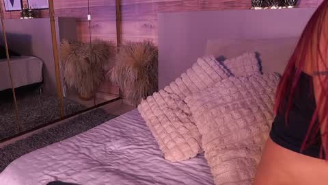 Ammy Scott  online show from April 8, 8:45 pm