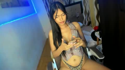 Prinsesa online show from December 21, 9:04 pm