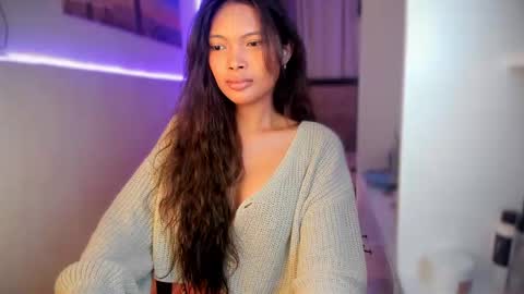 Prinsesa online show from February 15, 11:58 pm