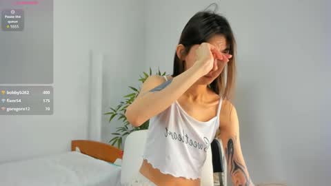 Amy online show from October 15, 12:25 am