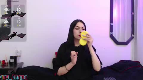 Amy online show from March 3, 2:06 pm