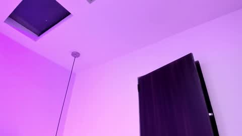 Aleja   online show from January 9, 3:23 am