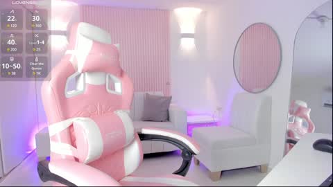 Snapshot of amy_medina_ chatting on January 27, 4:33 pm Emily online show from January 27, 4:33 pm