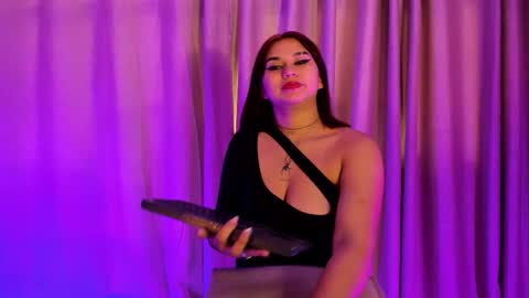 Amy online show from January 10, 2:00 pm