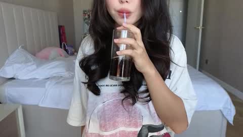 Snapshot of amyalwayshere chatting on September 20, 6:38 am girl next door named Amy online show from September 20, 6:38 am