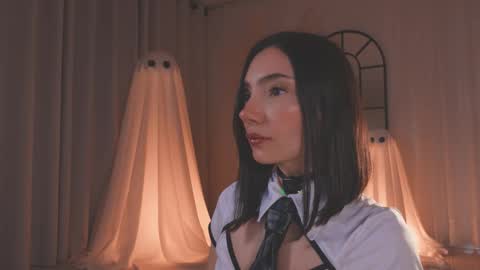 Amy Armstrong online show from October 13, 1:18 am