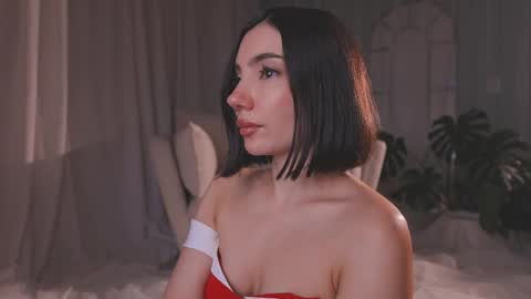 Amy Armstrong online show from April 12, 11:31 pm