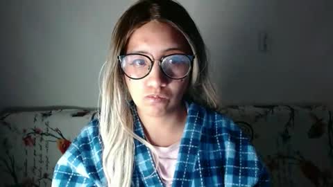 amycosplay99 online show from December 27, 9:17 am