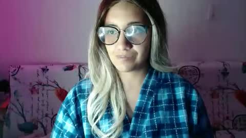 amycosplay99 online show from January 6, 12:46 pm