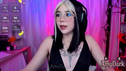 Amy online show from December 4, 1:00 pm