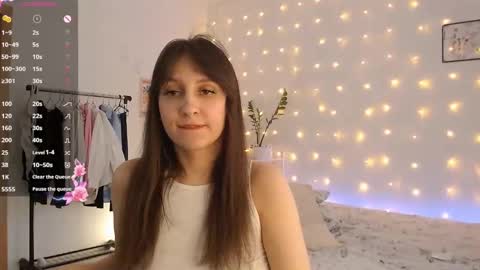 Snapshot of amylas chatting on March 7, 12:23 pm Amelia online show from March 7, 12:23 pm