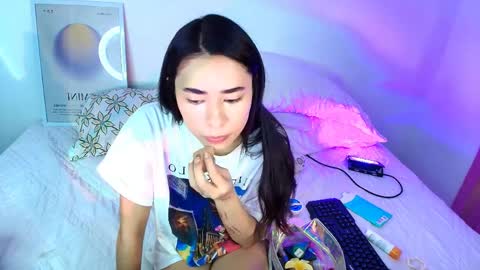 Amy ... Nice to meet u   thumb up me please its important online show from April 6, 10:44 pm